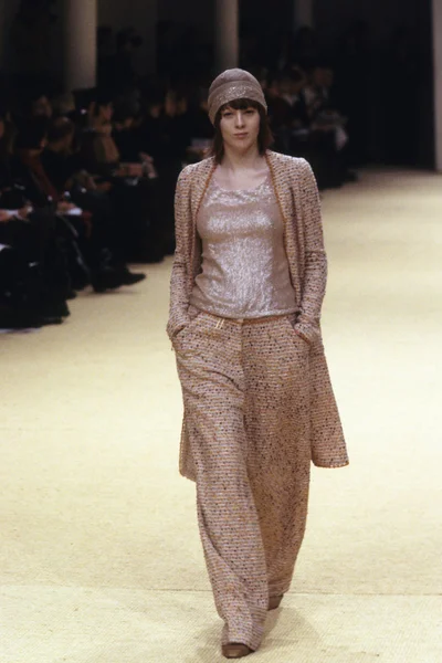 Look 2